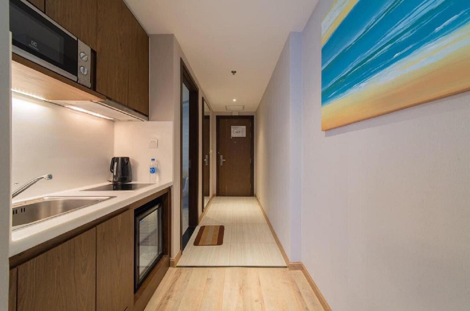 Homie Panorama Beachfront Residences Nha Trang Exterior photo